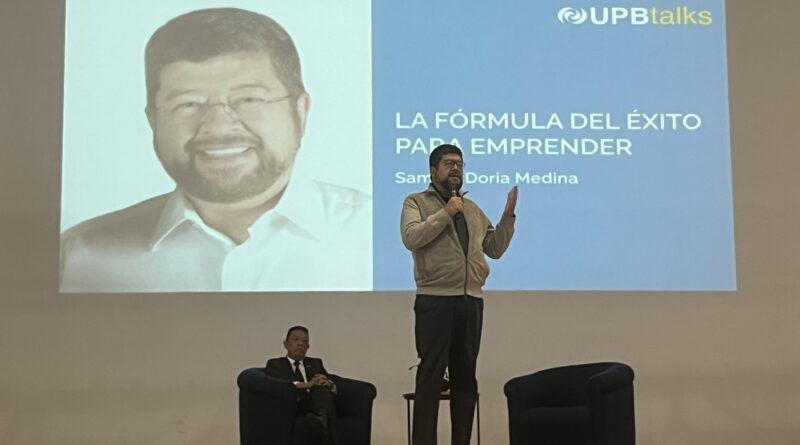 Samuel Doria Medina comparte su experiencia para los estudiantes de la UPB