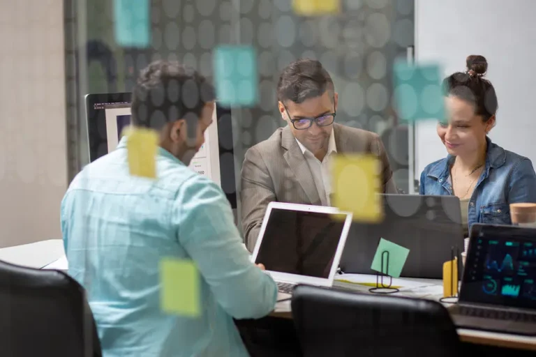 IA-talento-equipo-tecnologia-tech