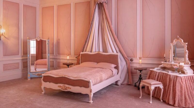 La Nueva Frontera del Branding: Cómo Airbnb Reinventa el Turismo Cultural a Través de la Ficción