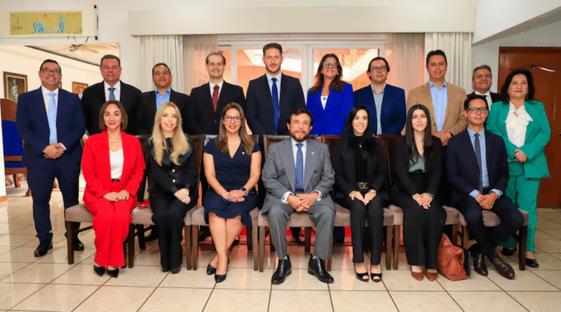 Empresarios bolivianos miran a El Salvador: seguridad, tecnología y expansión regional impulsan nuevas oportunidades de inversión