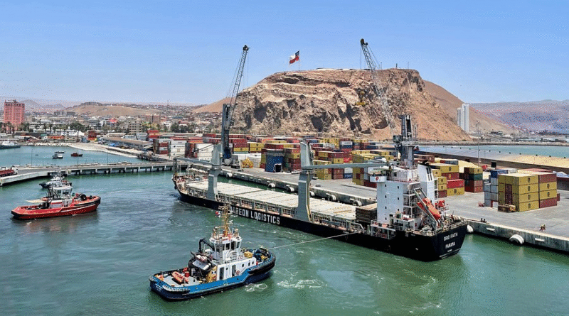 Bloqueos llevan al Puerto de Arica al límite y exponen la fragilidad logística boliviana