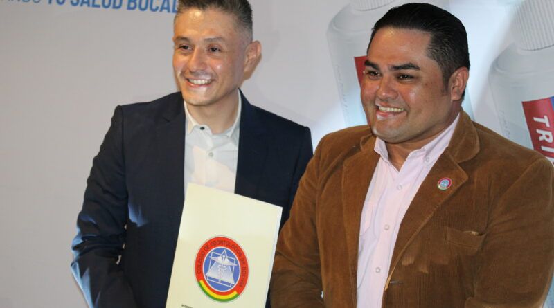 “Dento” es la única que cuenta con el sello del Colegio de Odontólogos de Bolivia