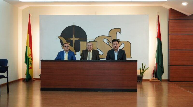 HUAWEI y la USFA inauguran ICT Academy para impulsar la formación tecnológica en Bolivia  